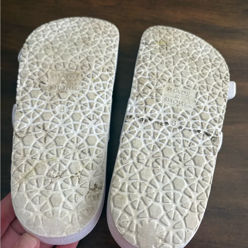 Shade & Shore Womens Sandals Size 8 White Strappy Buckle Beach Pool
